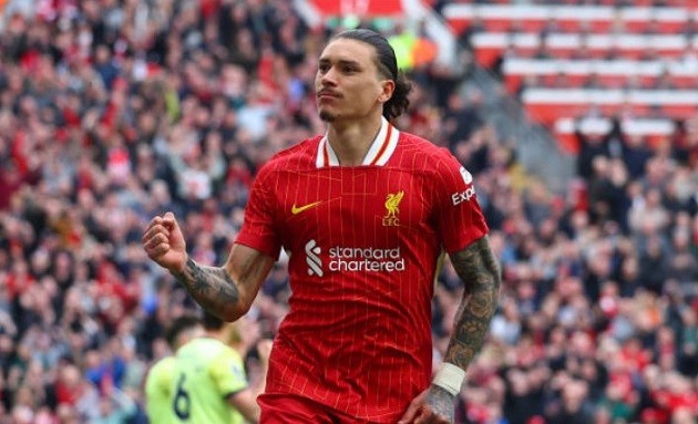 Darwin Nunez có thể rời Liverpool để nhường chỗ cho tiền đạo mới như Ekitike
