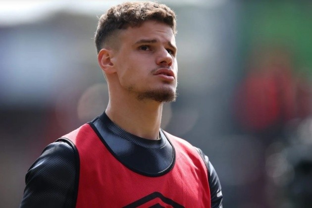 Hậu vệ trái Milos Kerkez của Bournemouth trong tầm ngắm chuyển nhượng của Real Madrid.