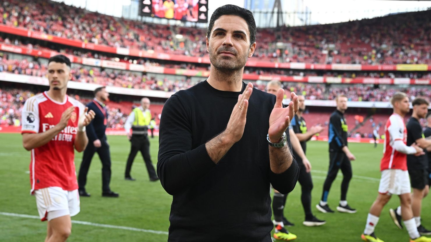 HLV Mikel Arteta của Arsenal một chiến lược gia trẻ tuổi tại Champions League