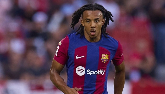 Antony thể hiện phong độ ấn tượng trong thời gian cho mượn tại Real Betis, khiến CLB này muốn gia hạn hợp đồng mượn với Manchester United.