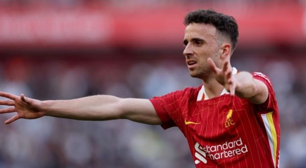 Diogo Jota trong màu áo Liverpool, đang được nhiều CLB quan tâm