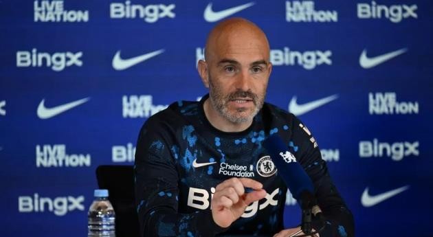 HLV Enzo Maresca thể hiện sự lo lắng về mặt sân nhân tạo trước trận đấu quan trọng của Chelsea.