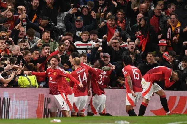 Man Utd cần dồn toàn lực vào Europa League để cứu vãn mùa giải.