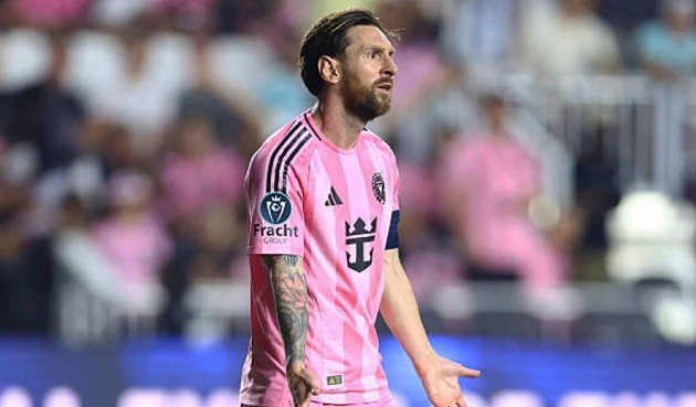 Messi và các đồng đội dừng chân ở bán kết Concacaf Champions Cup sau thất bại trước Vancouver.
