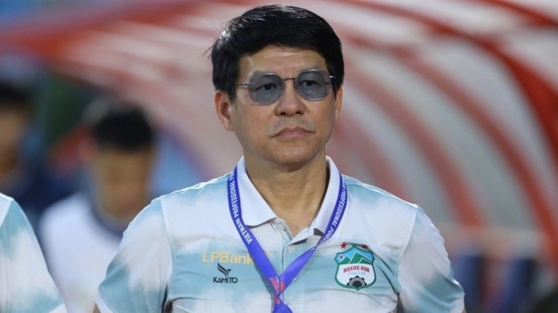 Quan chức của HAGL bị treo giò.