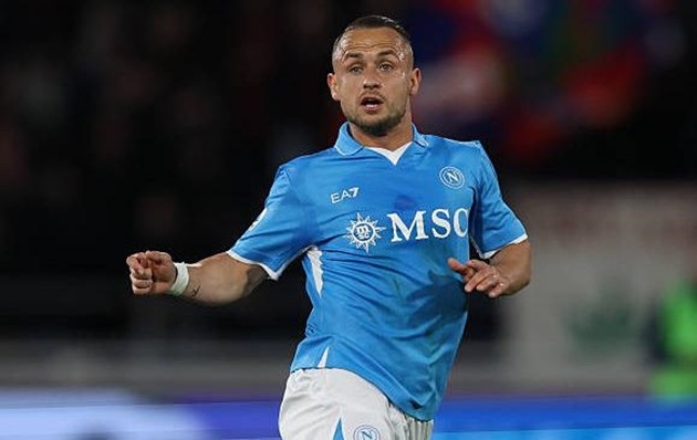Stanislav Lobotka có thể rời Napoli ở kỳ chuyển nhượng mùa hè năm nay.
