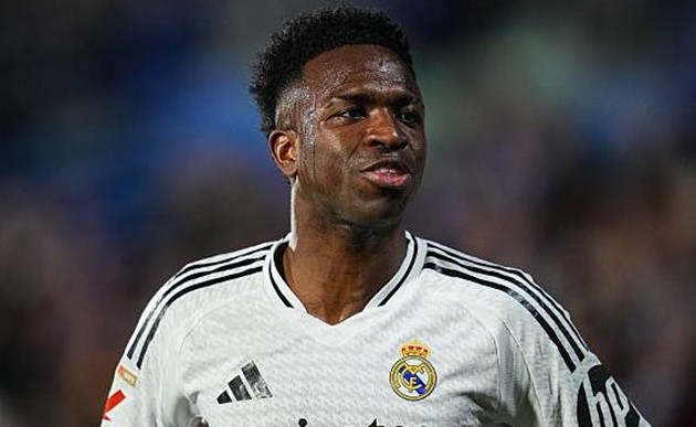 Vinicius Junior quyết định tiếp tục ở lại Real Madrid và cống hiến cho đội bóng Hoàng Gia.