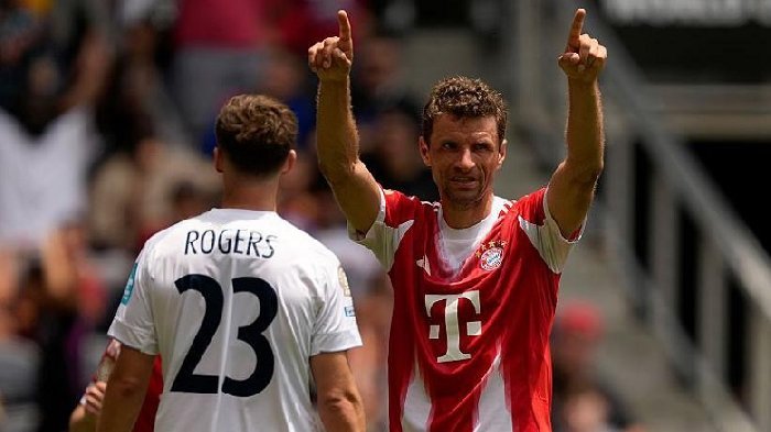 bayern-munich-thiet-lap-cot-moc-lich-su-sau-man-tan-sat-auckland-city_1750038321.jpg