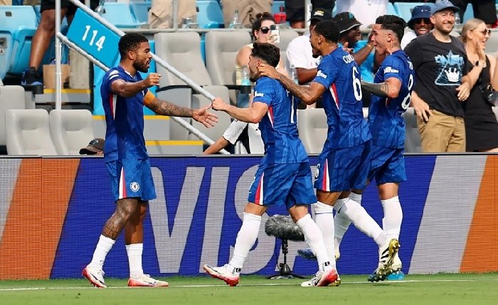 ghi-3-ban-trong-hiep-phu-chelsea-vao-tu-ket-club-world-cup_1751159653.jpg