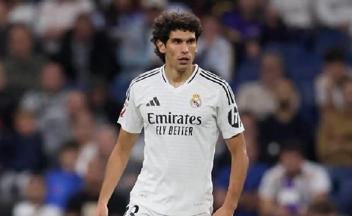 them-mot-ngoi-sao-chia-tay-real-madrid_1748662812.jpg